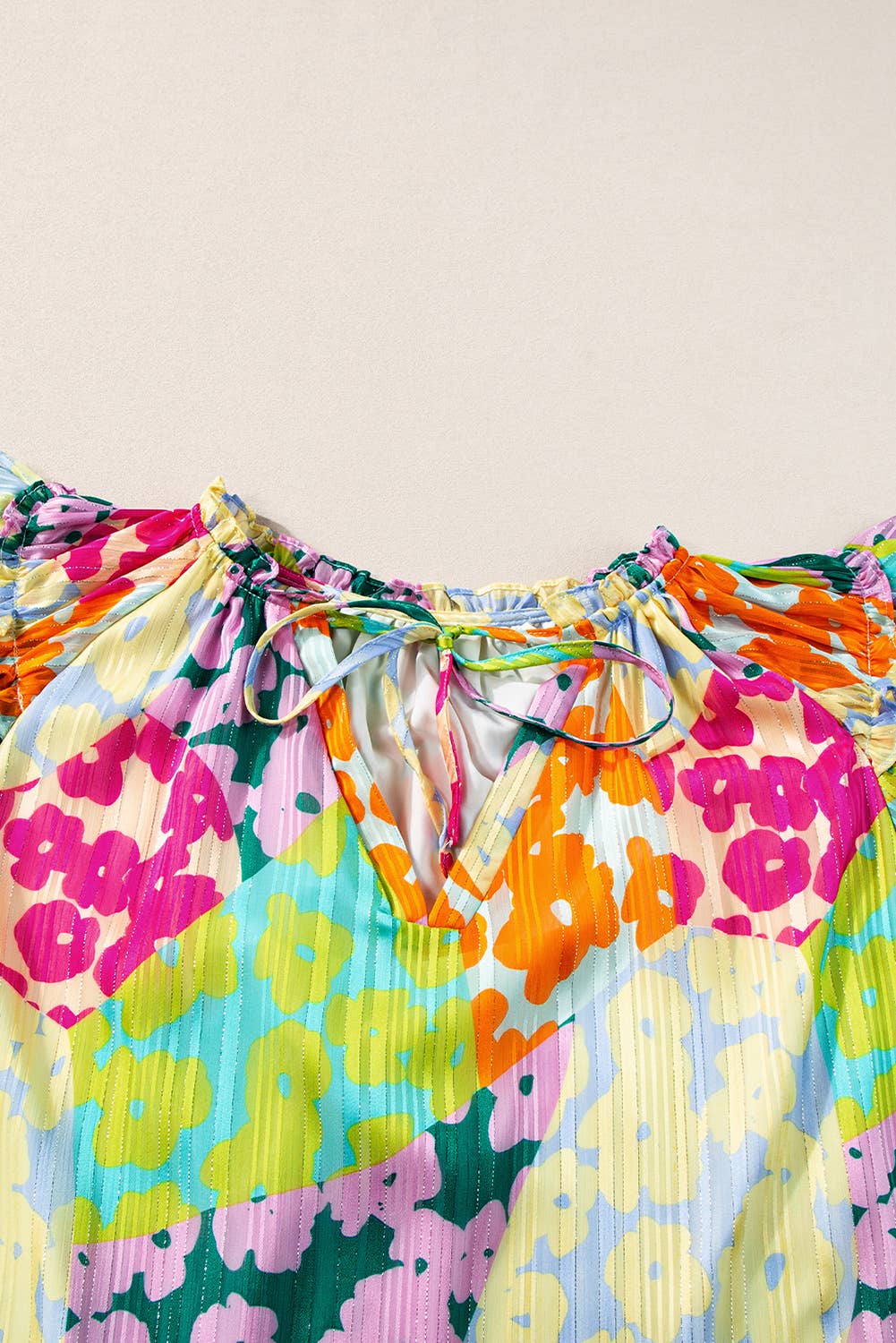 Callie | Leopard Flutter Sleeve V Neck Crinkled Blouse