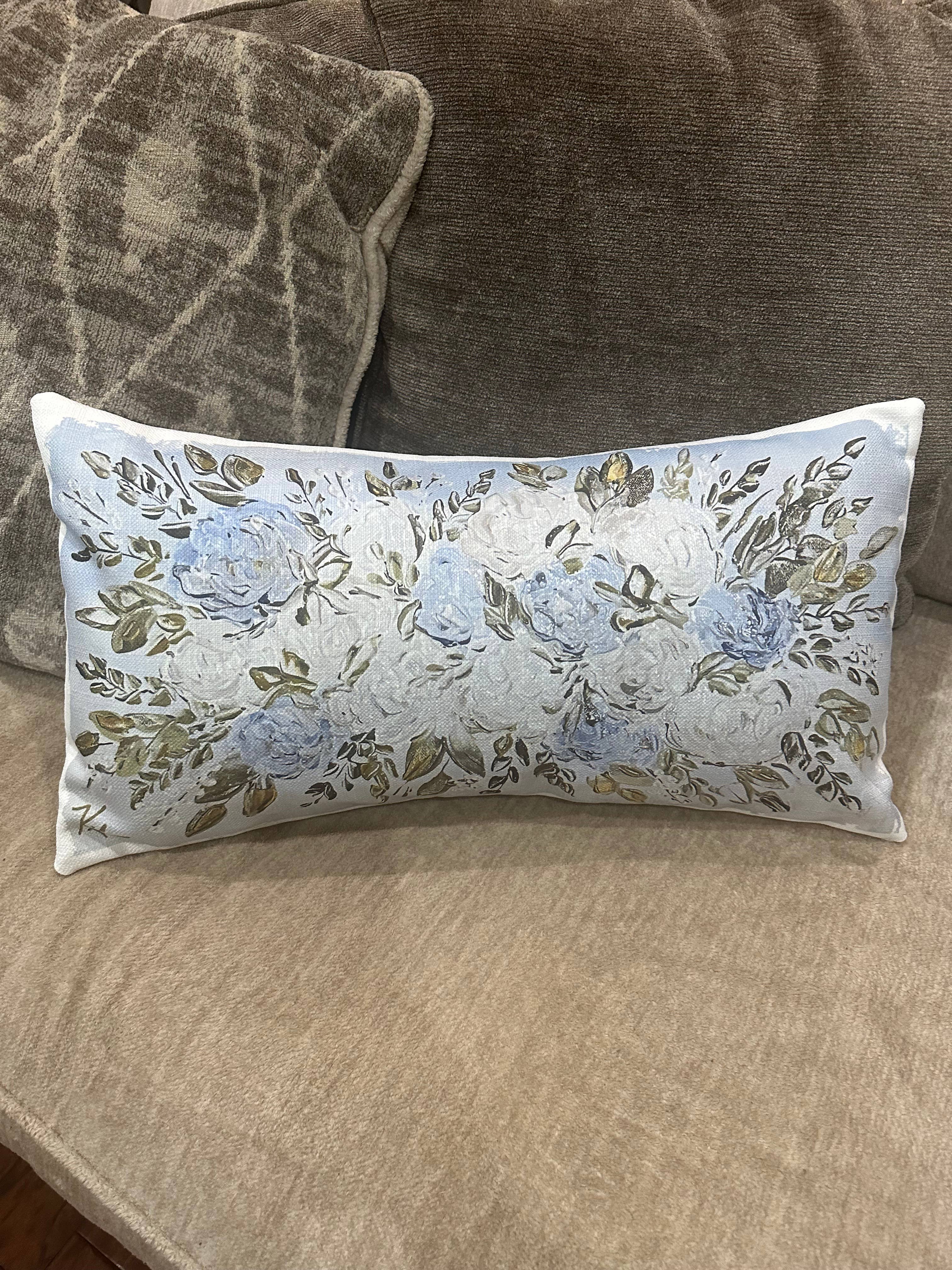 Blue & White Hydrangeas Lumbar 
