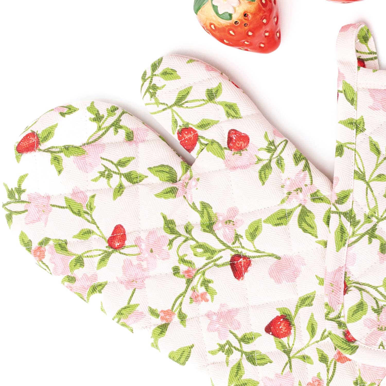 Pink Botanical Berry Oven Mitt Set