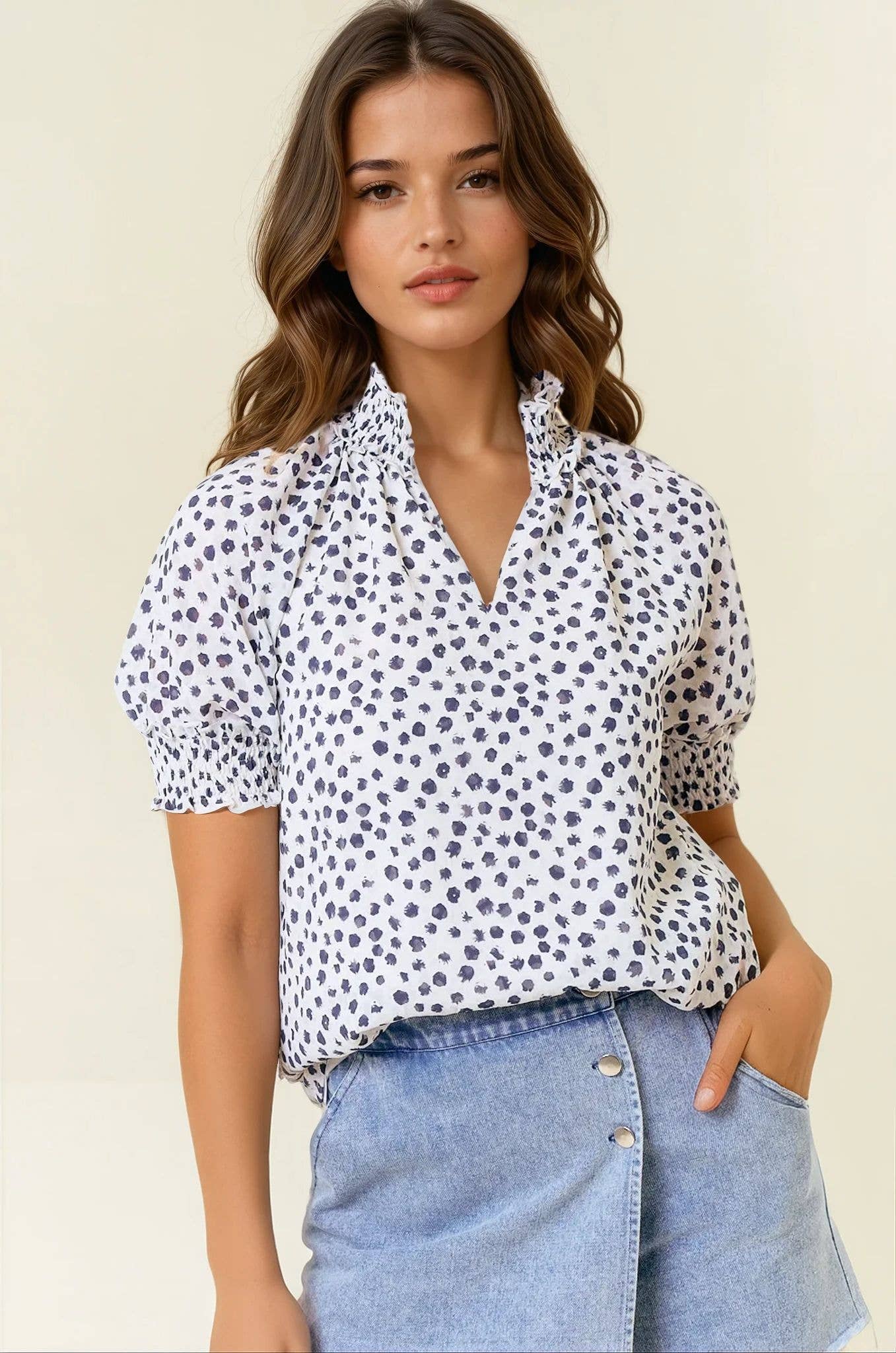 White & Black Jacquard Dot Print Short Sleeve Blouse