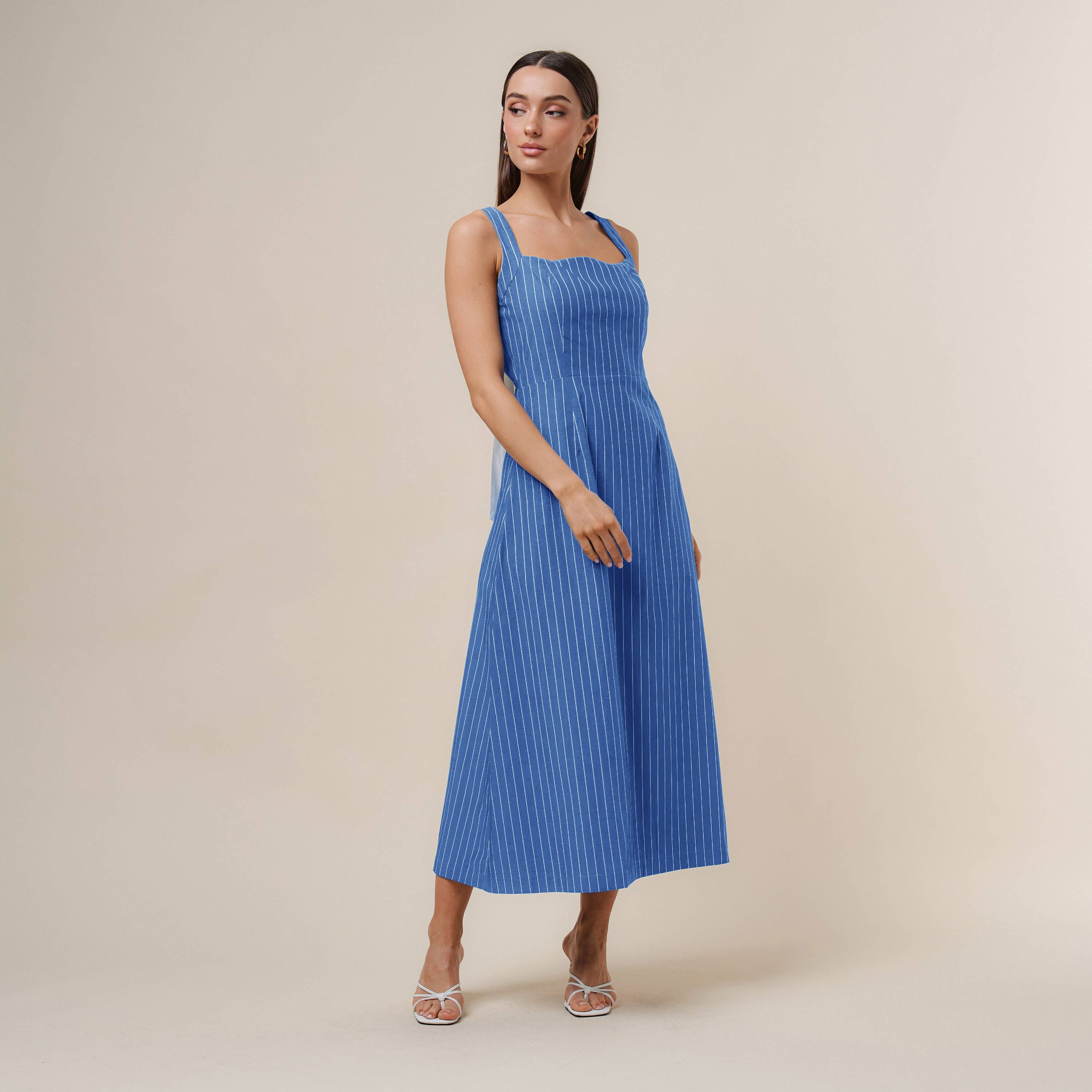 Open bow back maxi dress