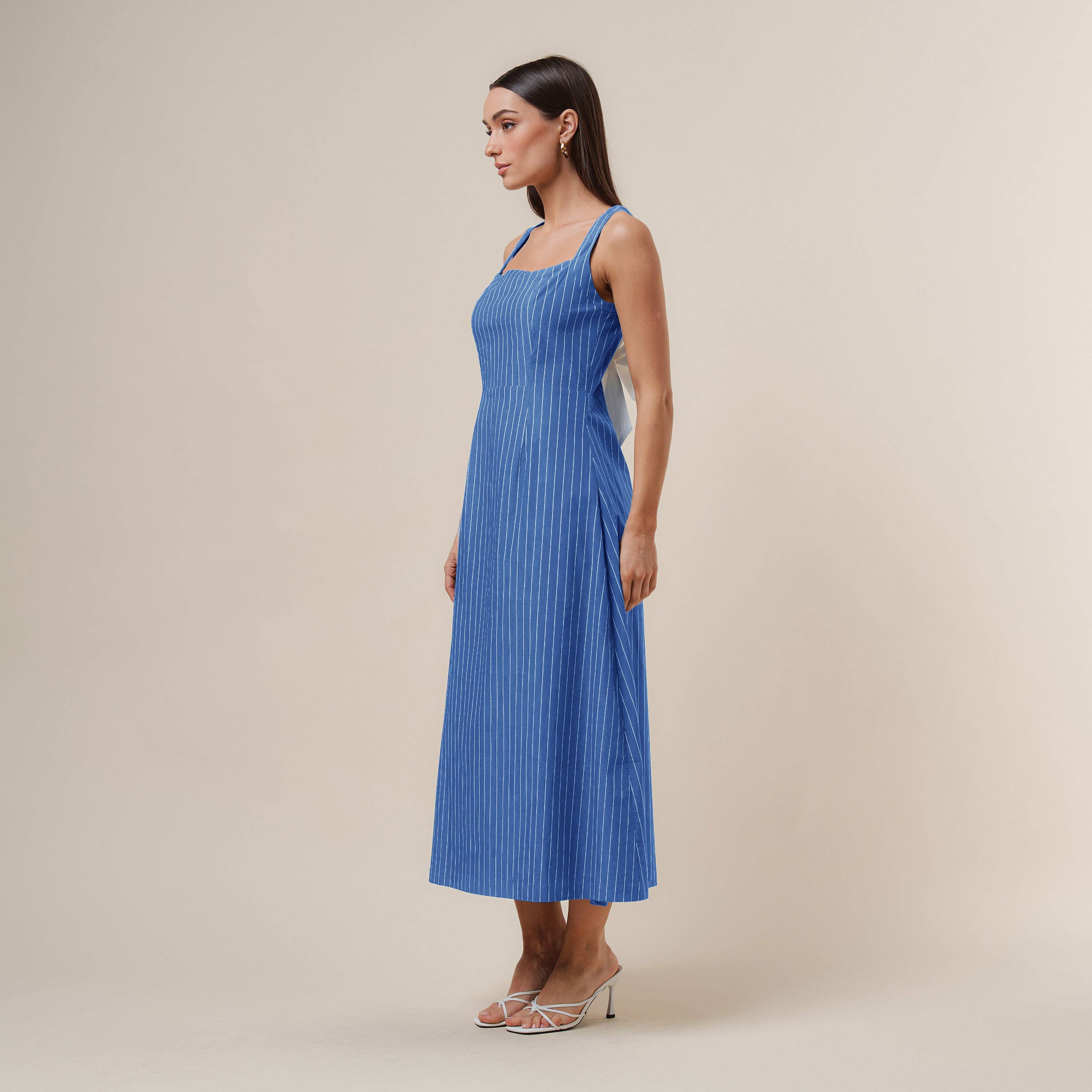 Open bow back maxi dress