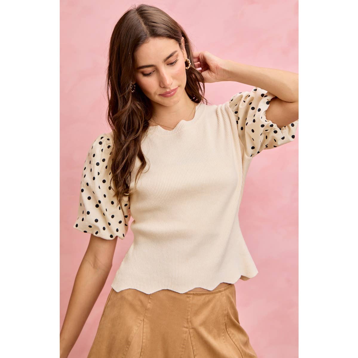 Polka Dot Contrast Woven Balloon Sleeve Top