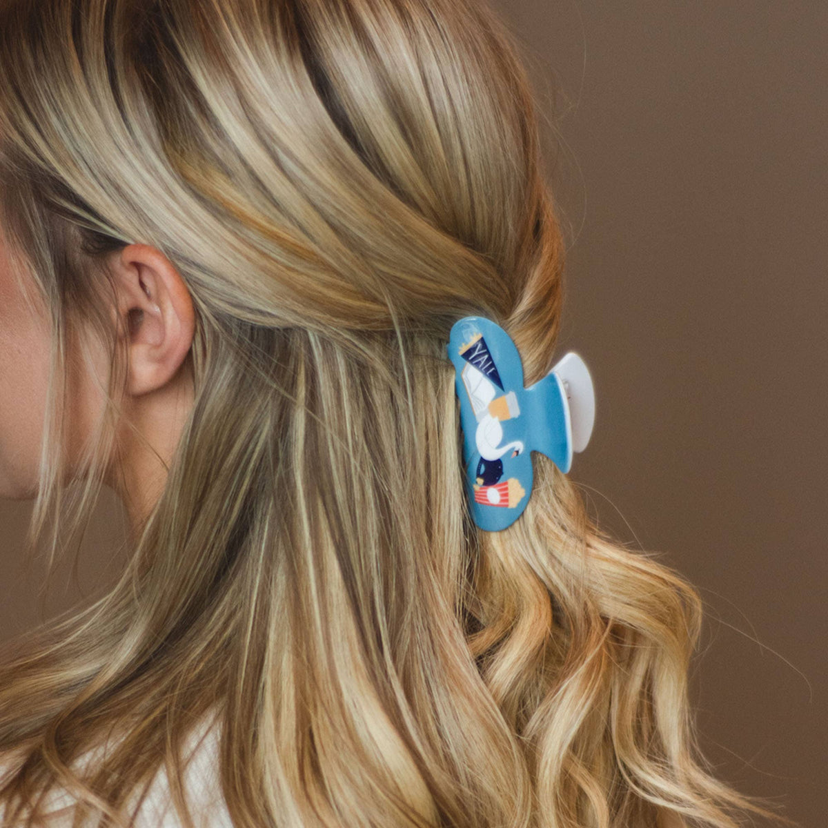 Stars Hollow Claw Hair Clip