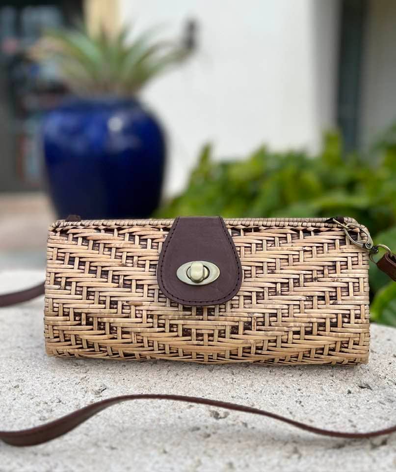 Rattan Convertable Clutch with Removable Leather Strap