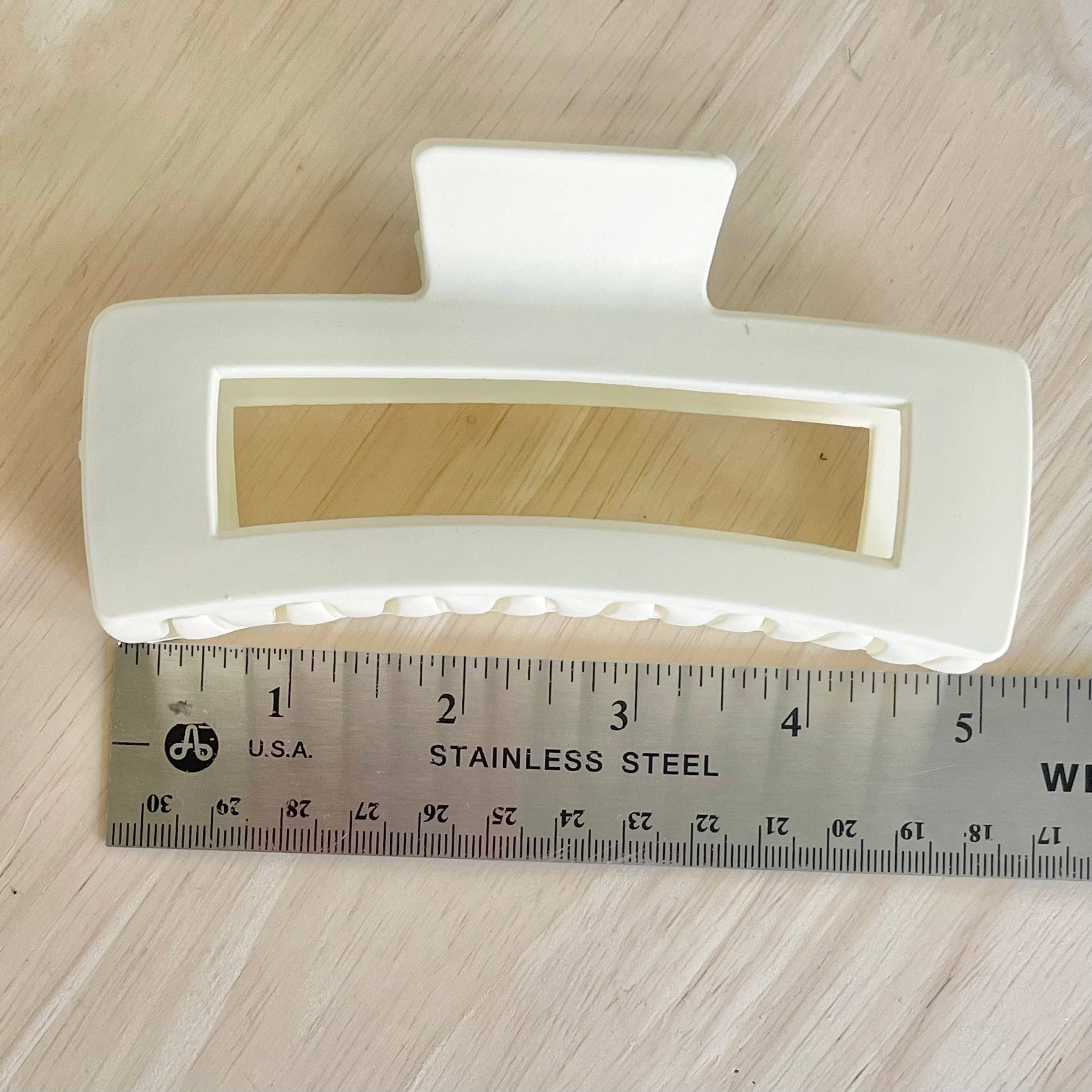 JUMBO Claw Clip - Ivory