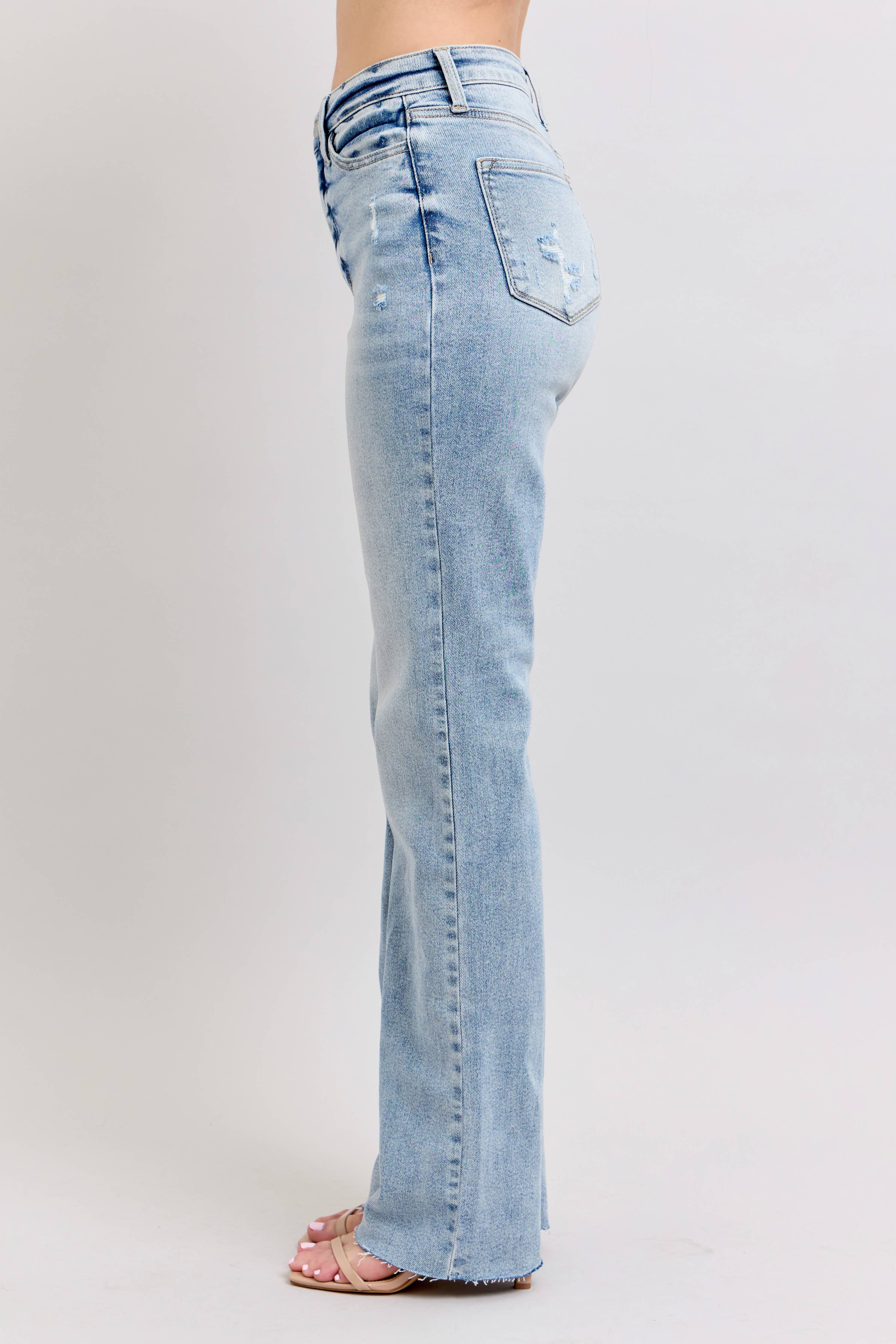 Mid Rise Light Wash Dad Jean
