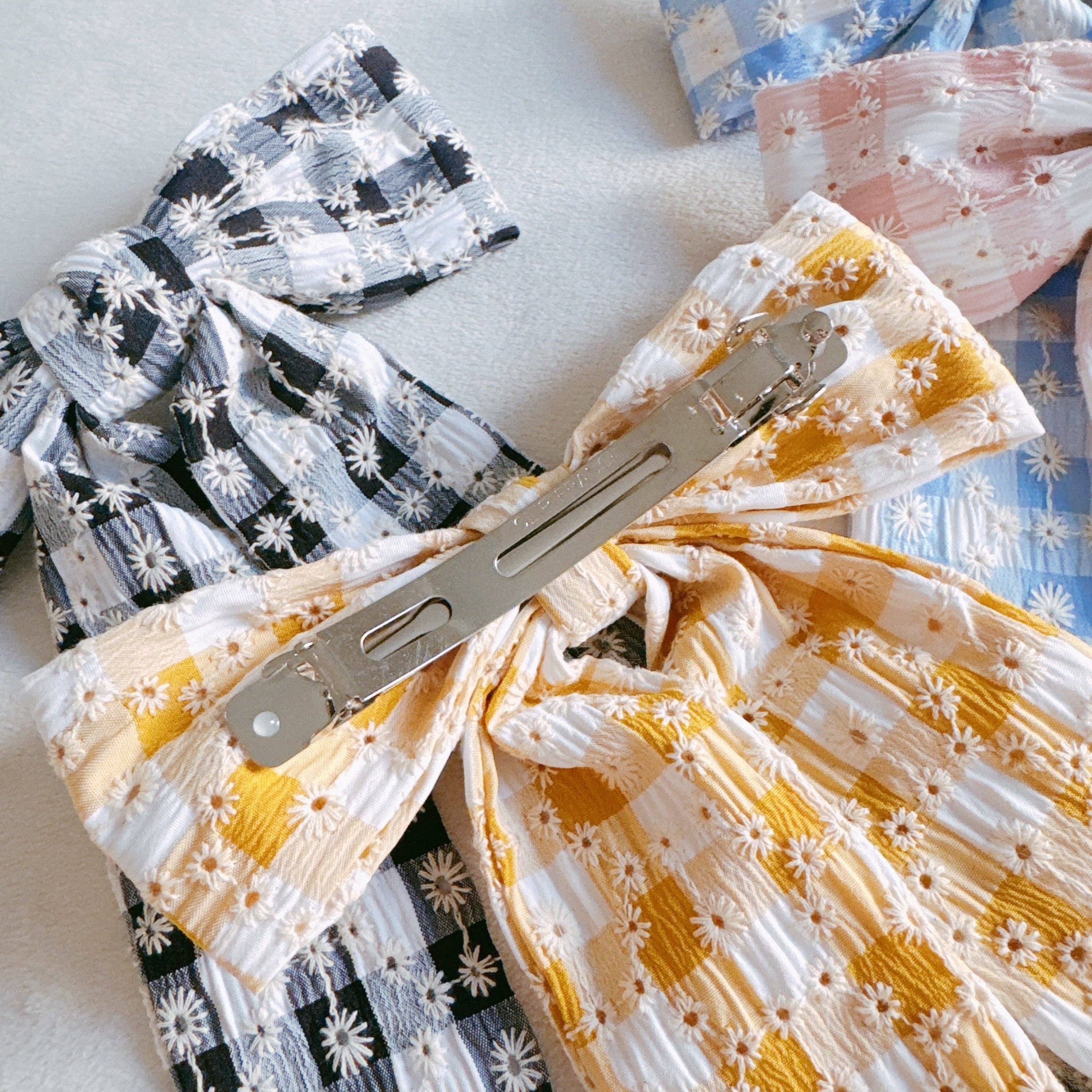 Daisy Picnic Gingham Bow Hair Clip - Yellow or Black
