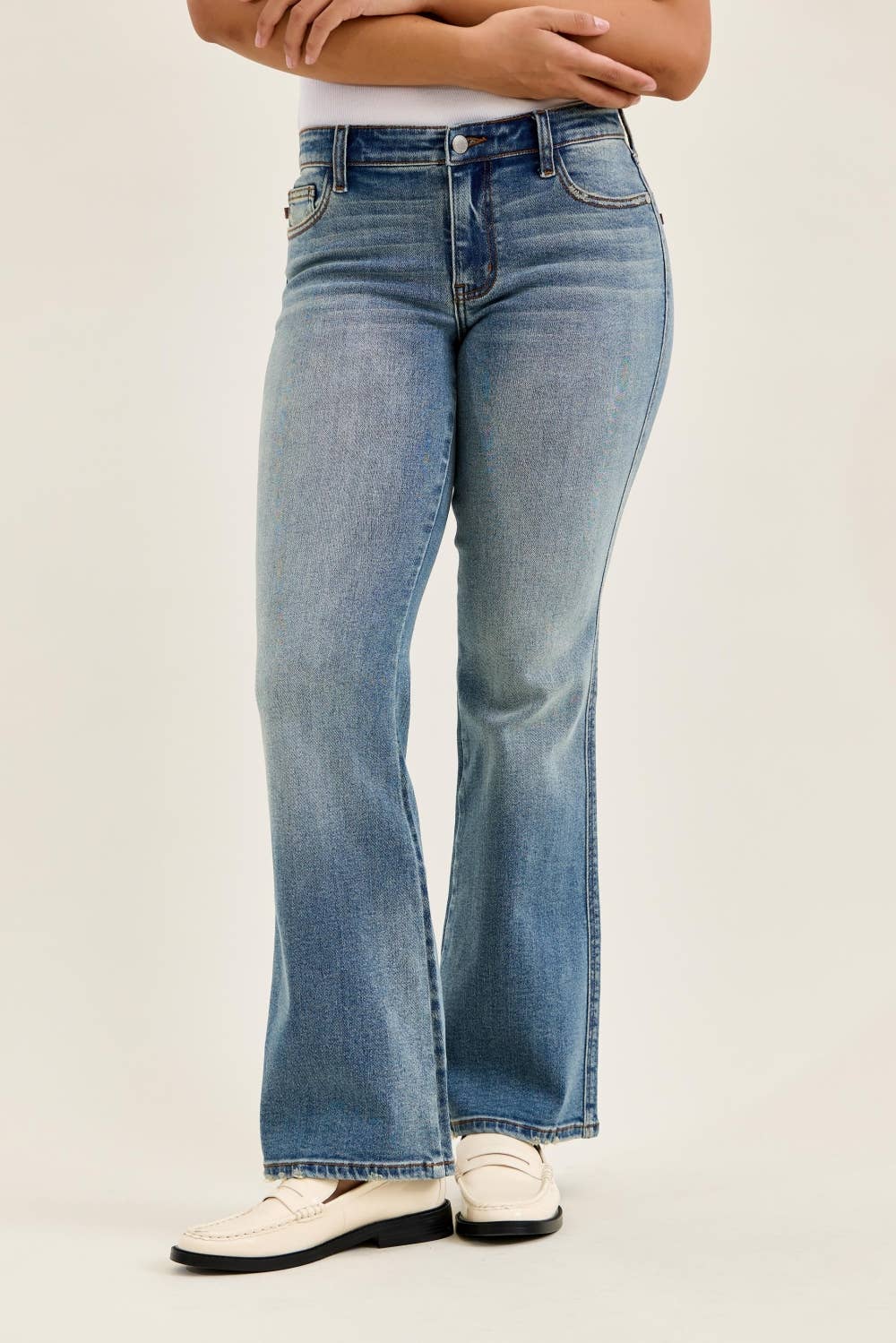 Low Rise "DAISY" Bootcut MD Genie Blue