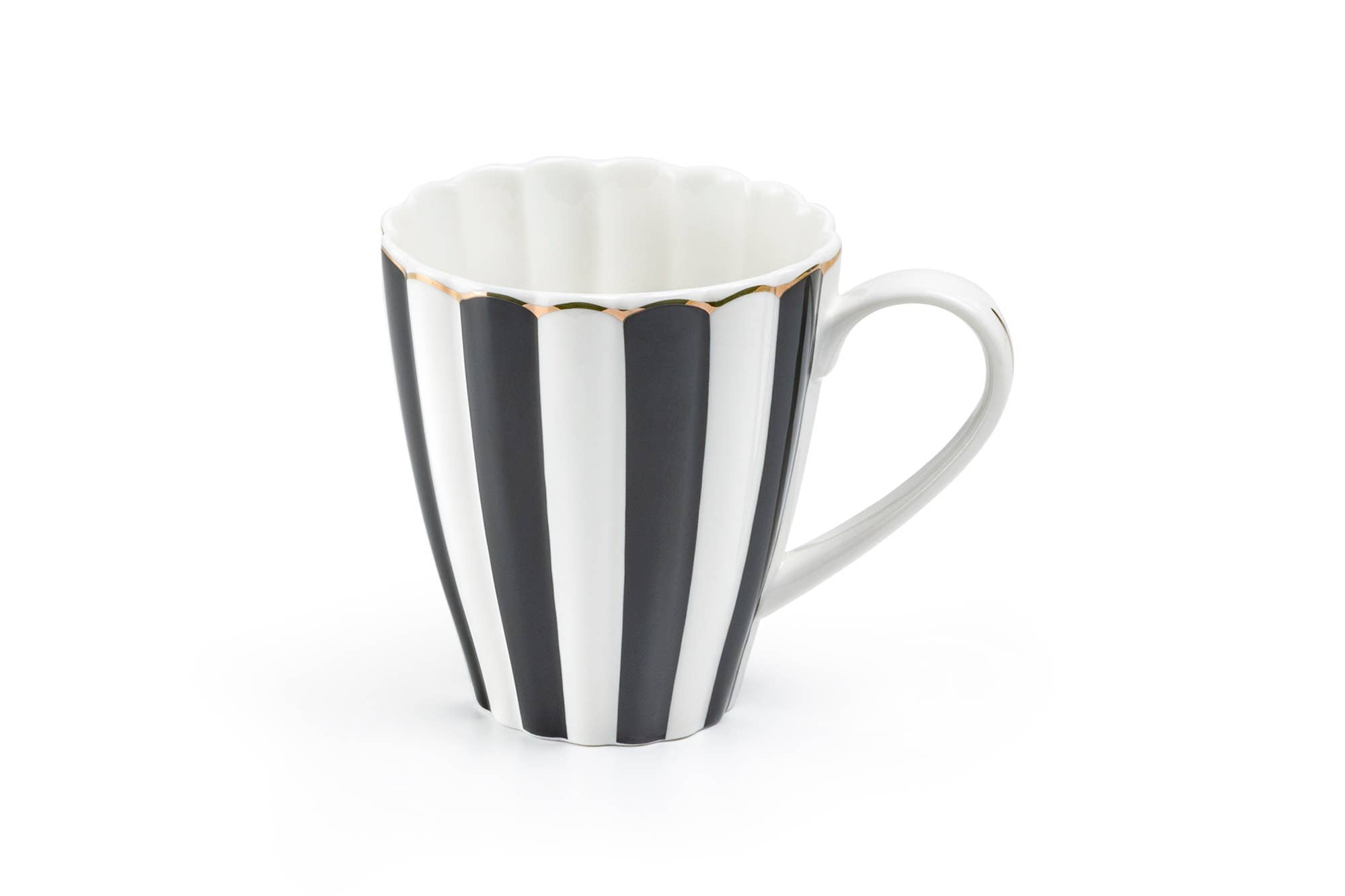 Black and White Scallop 13oz Fine Porcelain Mug
