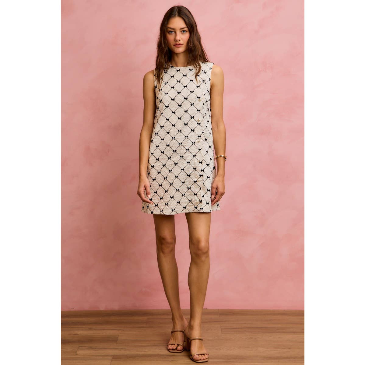 Ribbon Jacquard Pattern Dress with Scalloped Side