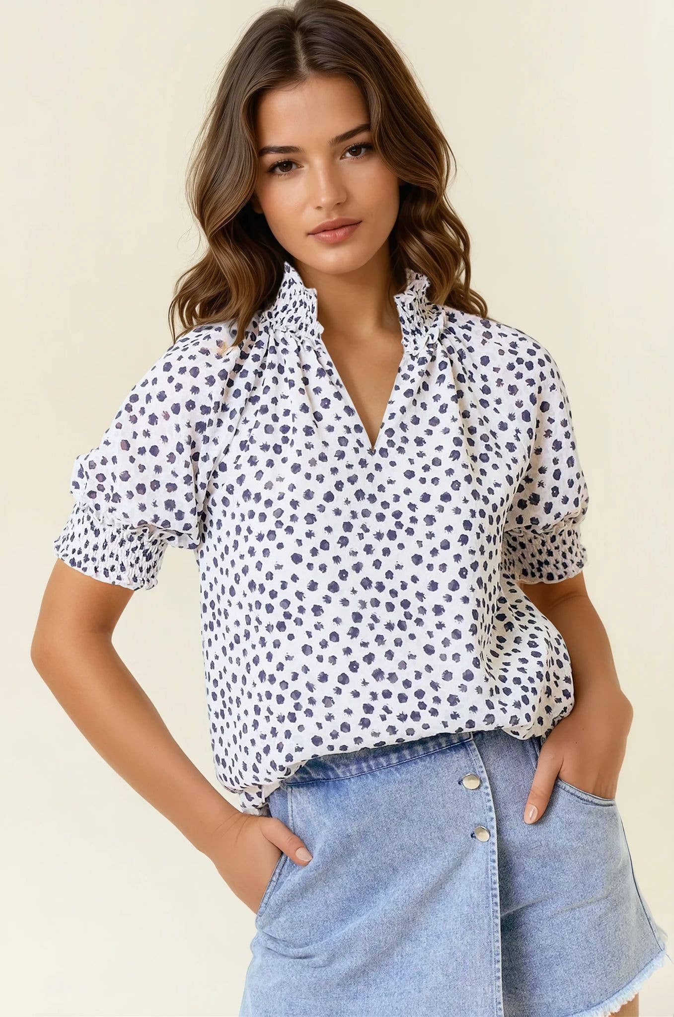 White & Black Jacquard Dot Print Short Sleeve Blouse