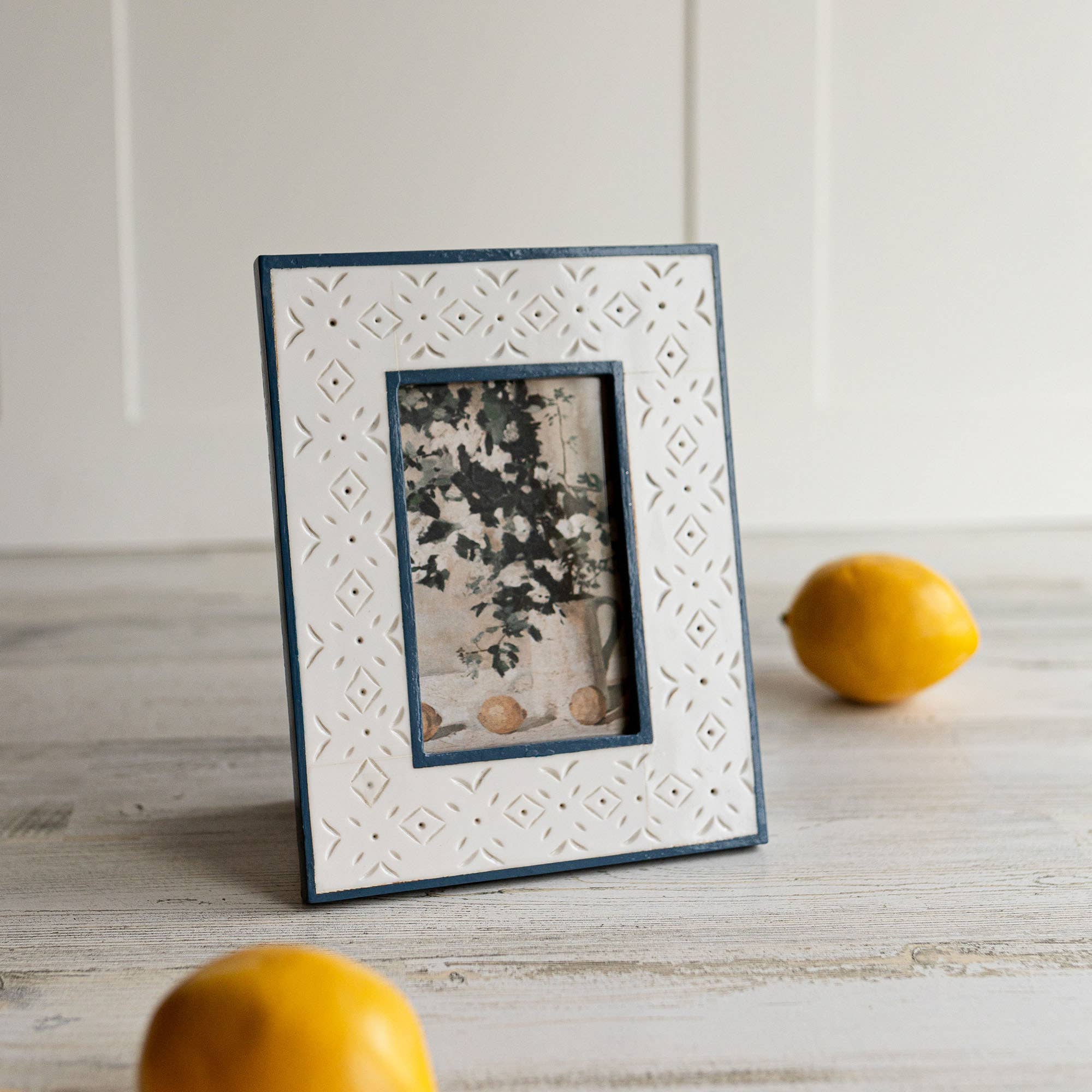 Penelope 4x6 Photo Resin Stamp Picture Frame - Blue and Cream