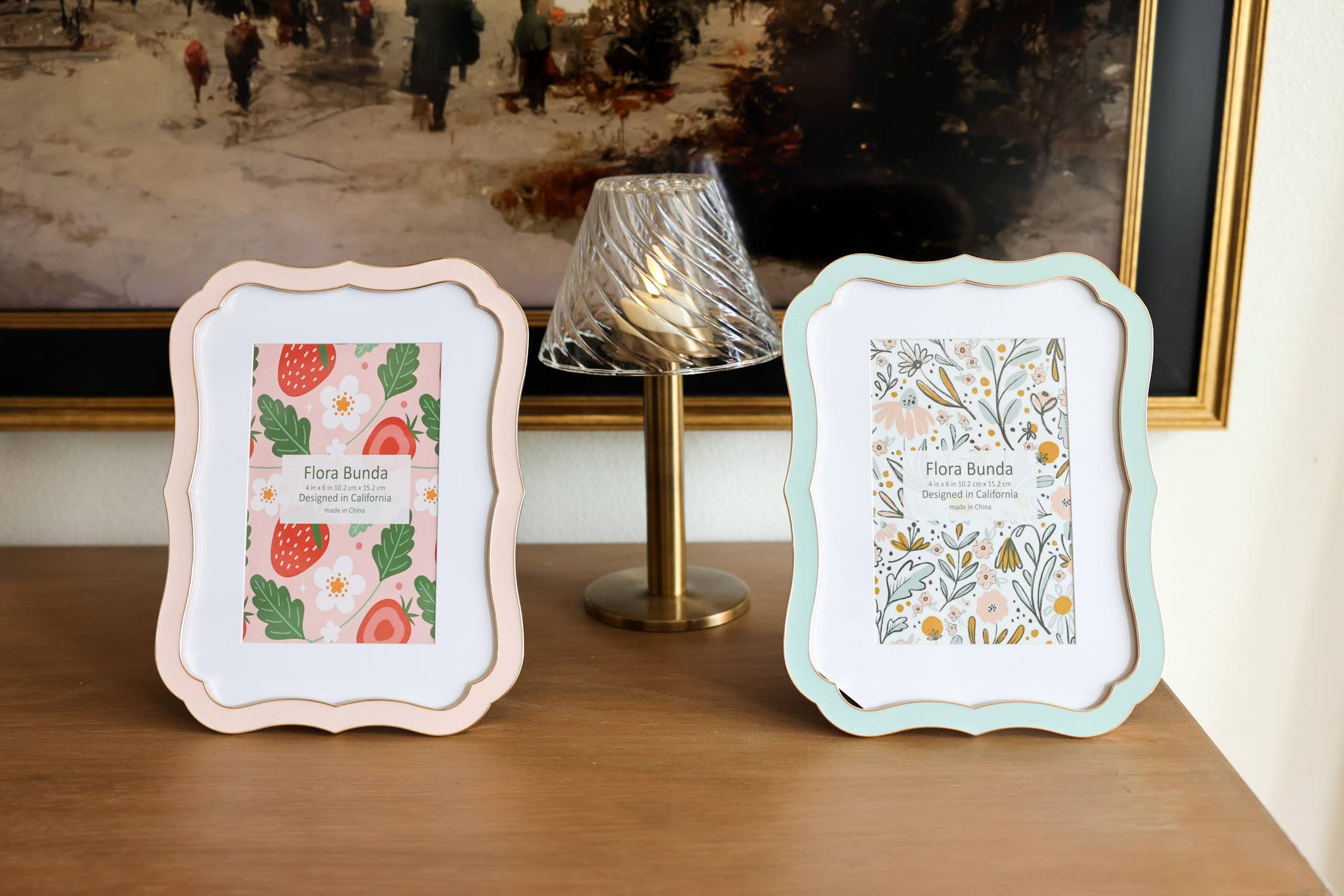 Scalloped Ceramic Picture Frame