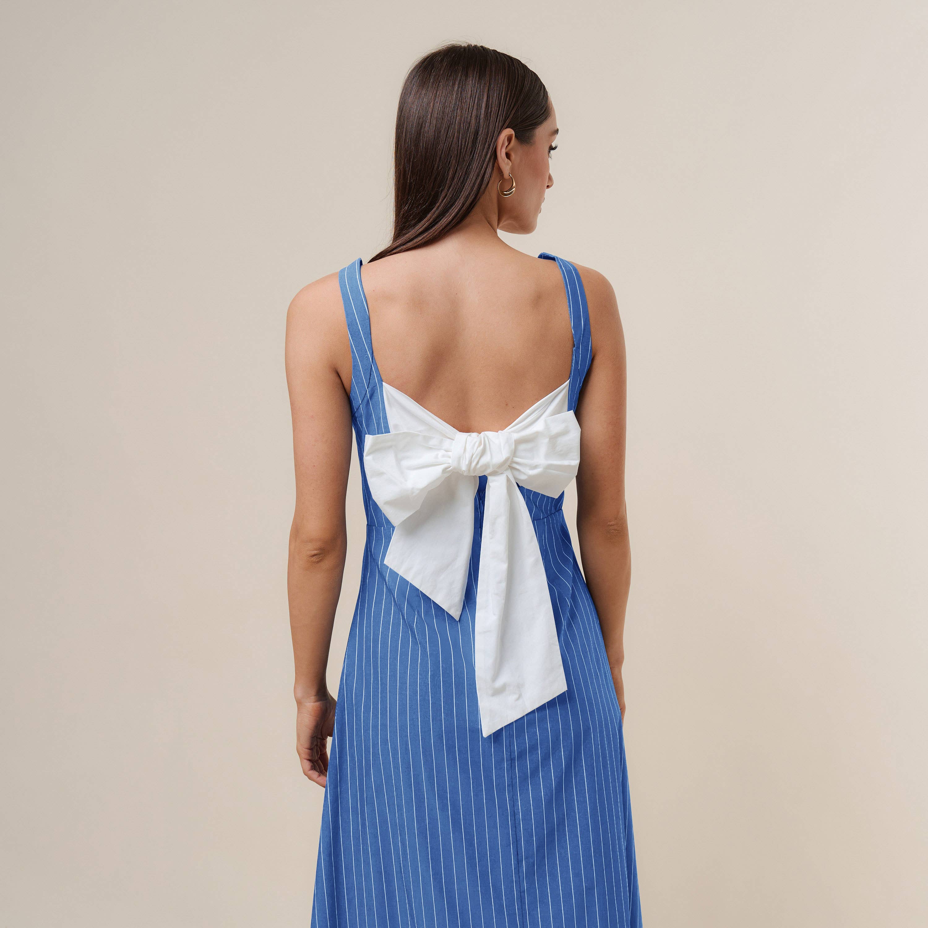 Open bow back maxi dress