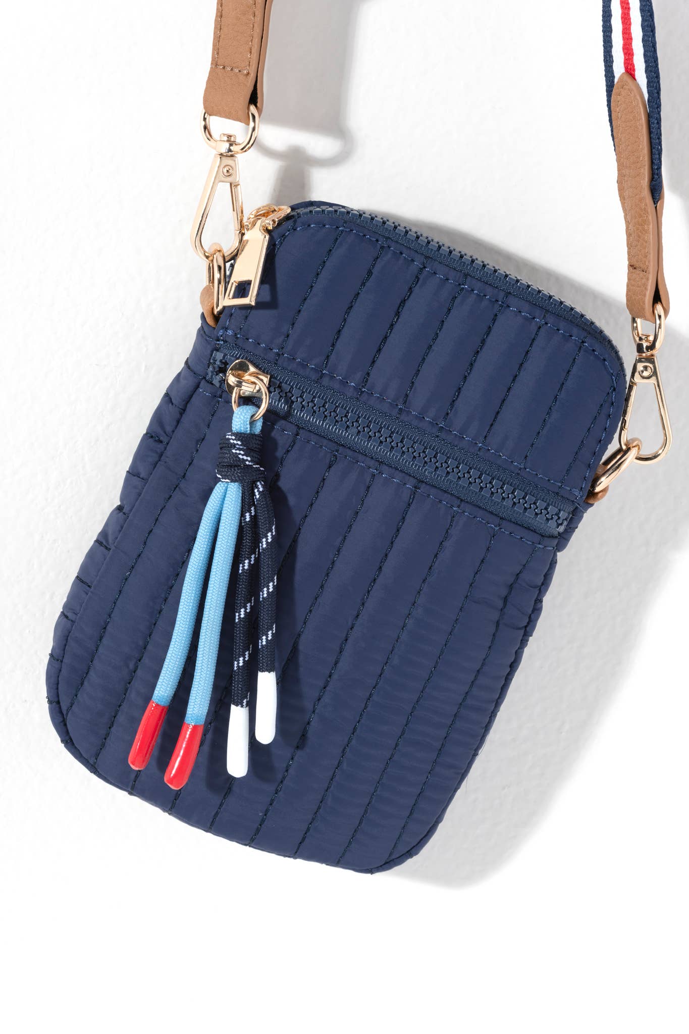 Ezra Phone Holder